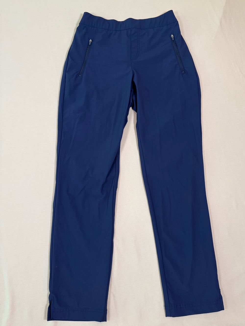 Tommy Bahama Active Blue Stretch Pants, Size Small.